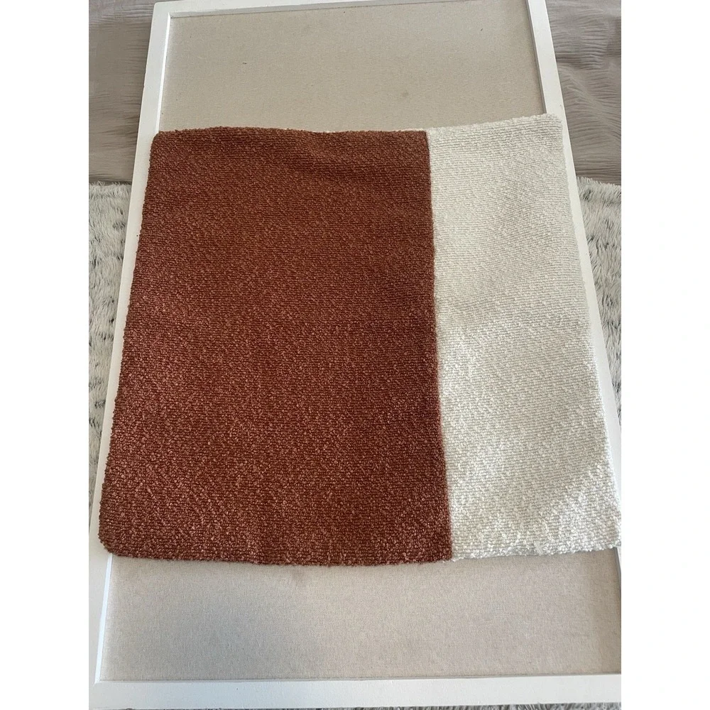 Pillow Décor please note