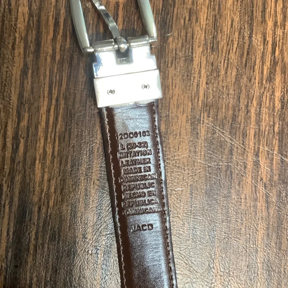 Dockers reversible belt