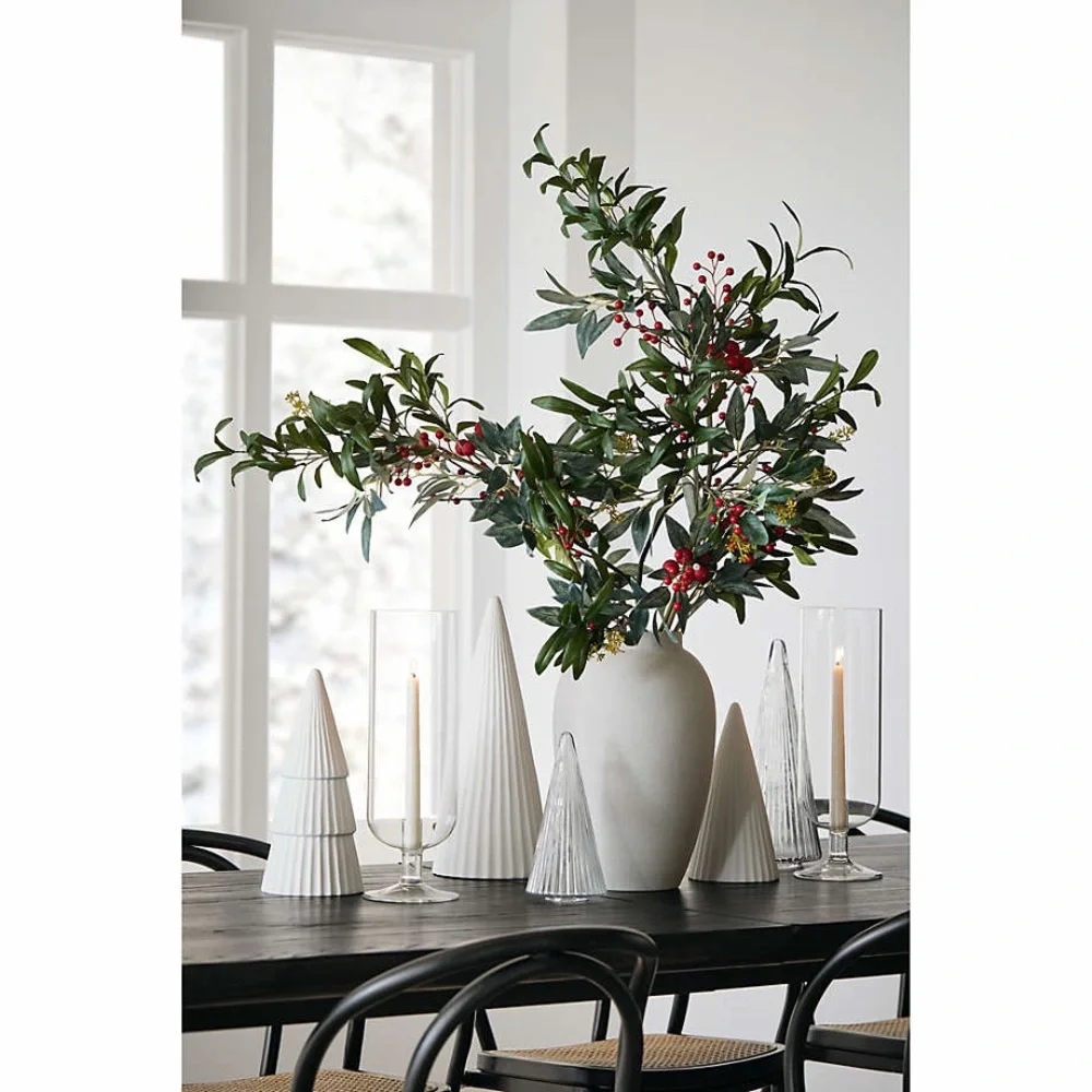 Crate&Barrel coziness meets