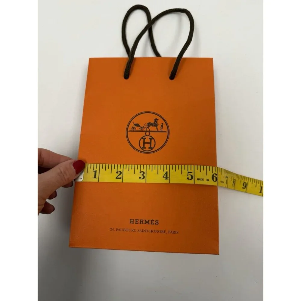 HERMÈS product empty
