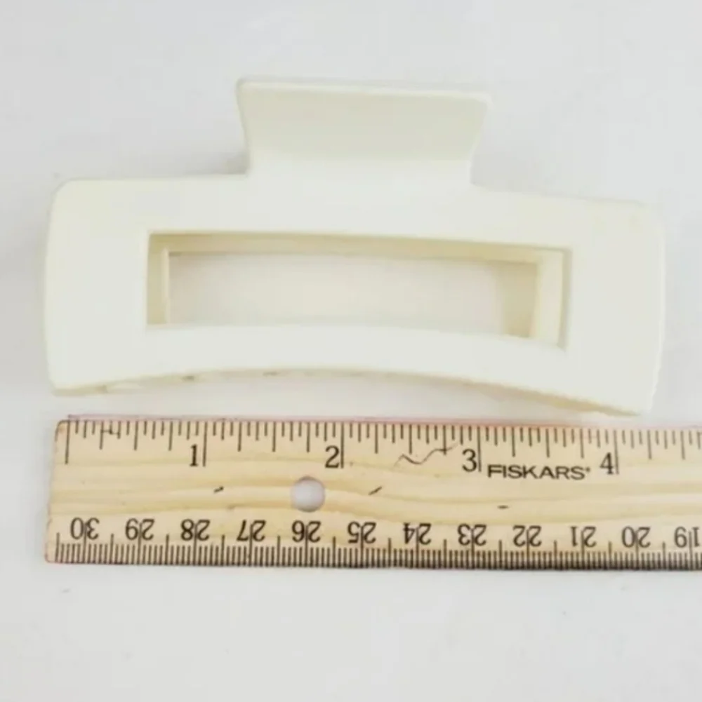 N/A claw clips