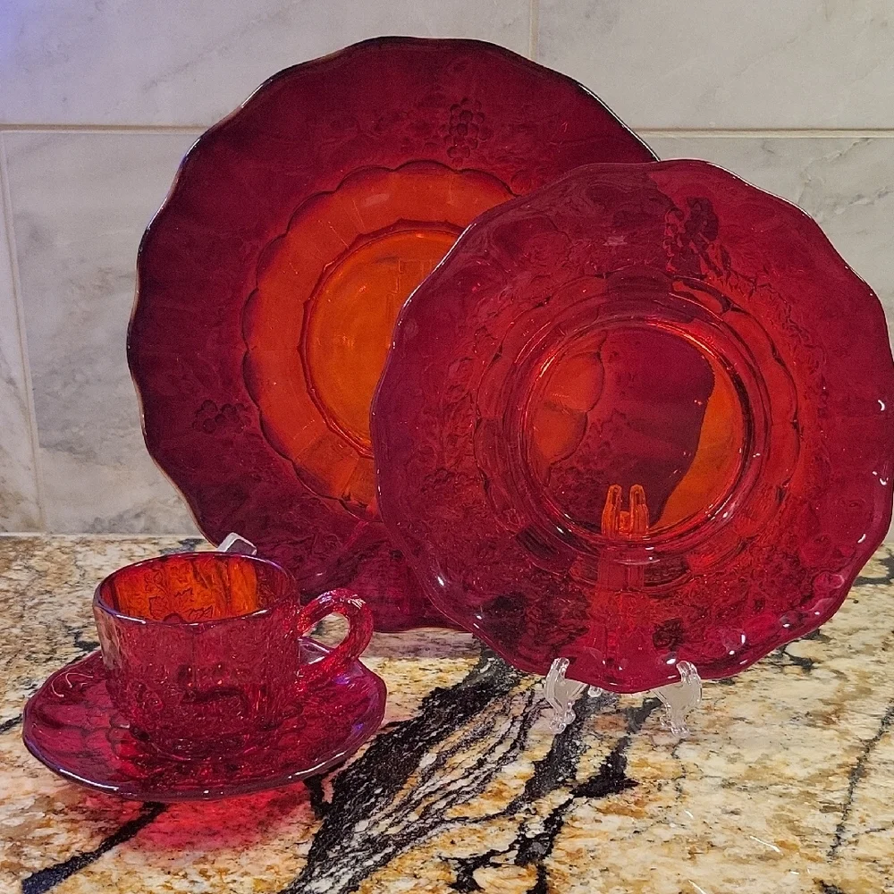 Westmoreland Paneled Grape Ruby Red Elegant Glass – Mid Century Vintage №4