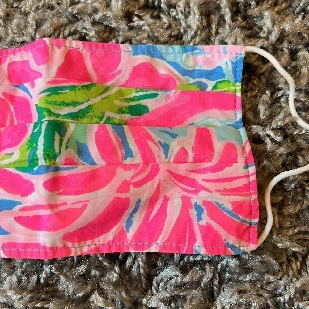 Lilly Pulitzer gently used