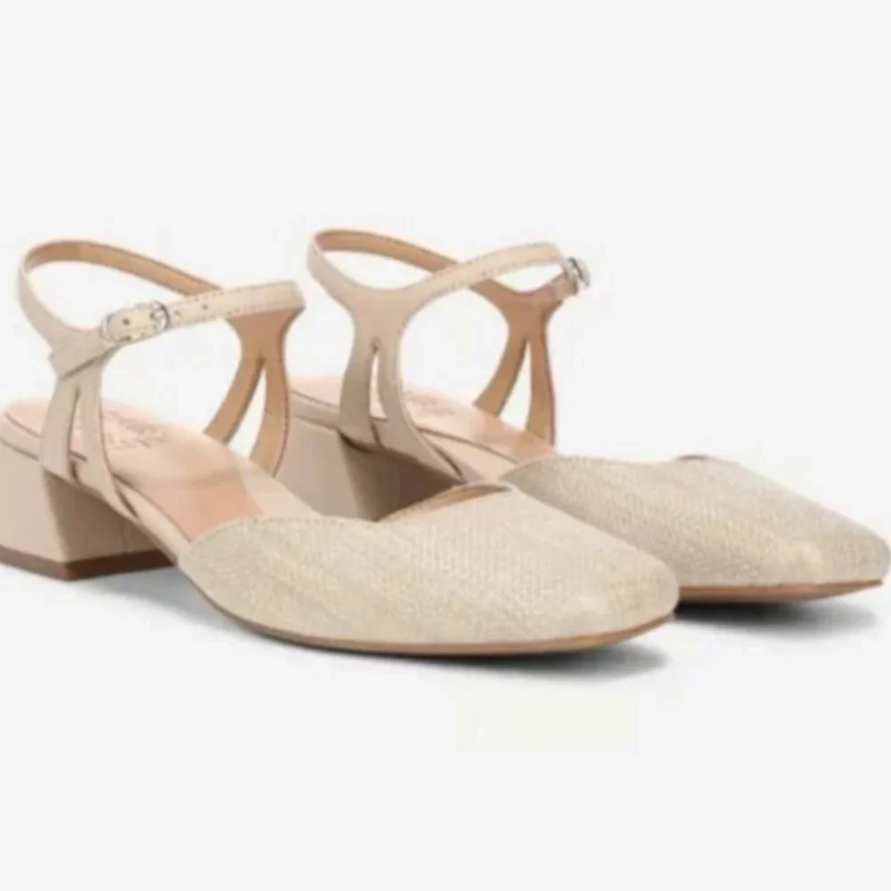 Naturalizer women hattie