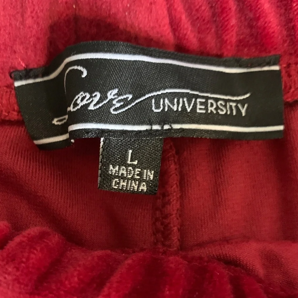 Love University soft velvet