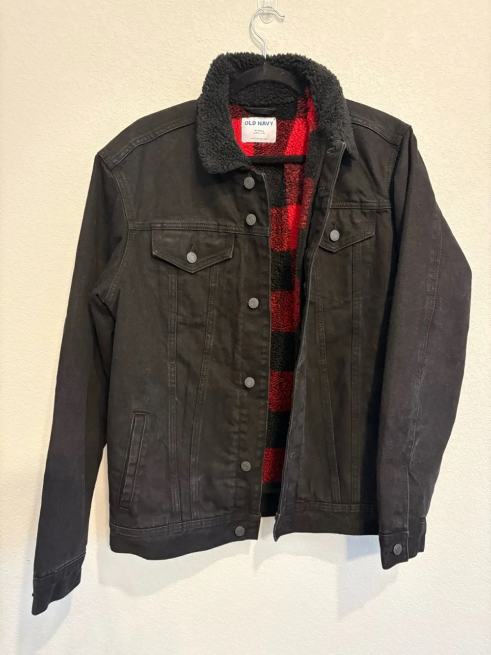 Old Navy Sherpa Lined Black Denim Jacket Mens M Tall Plaid Flannel Trucker Coat