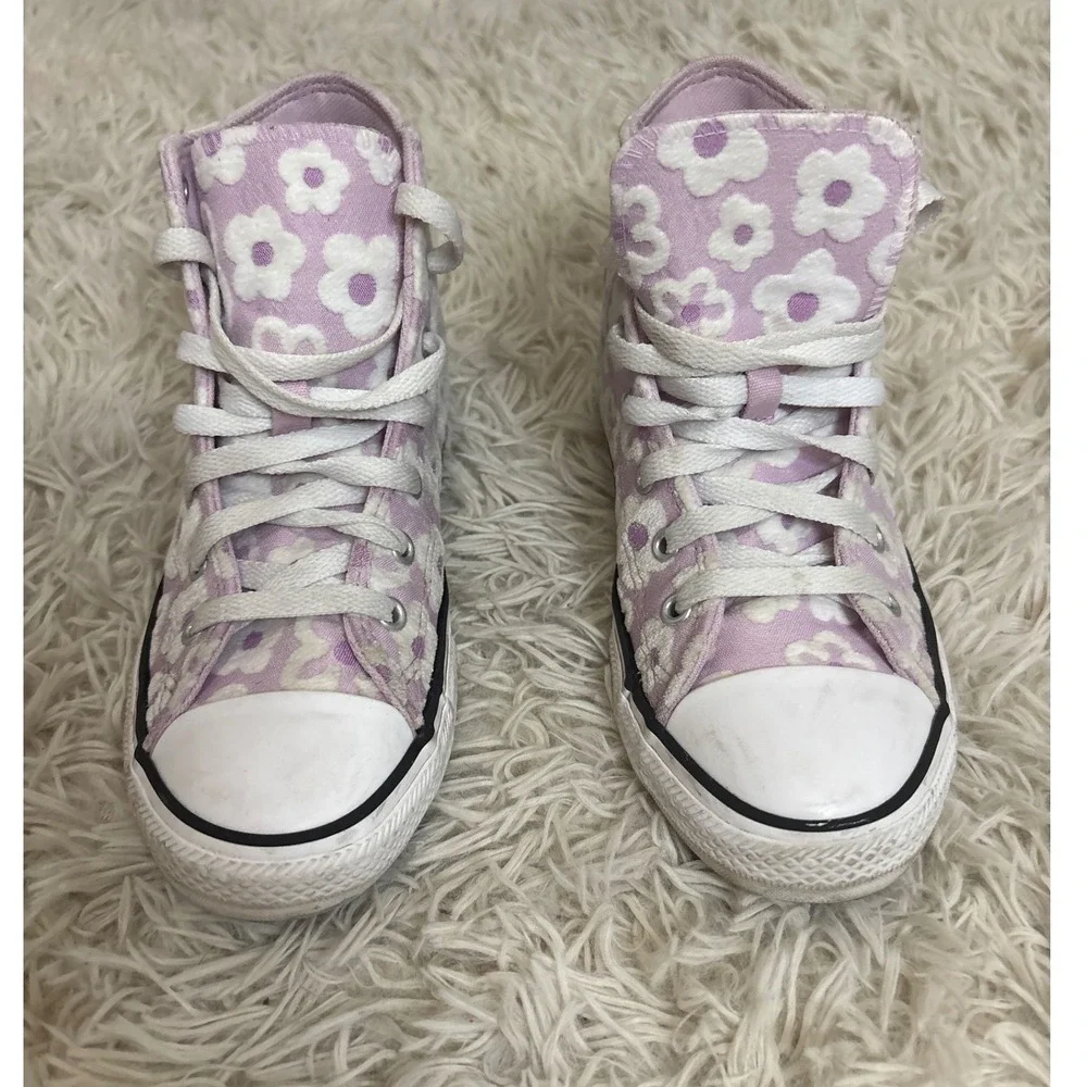 Converse brighten your