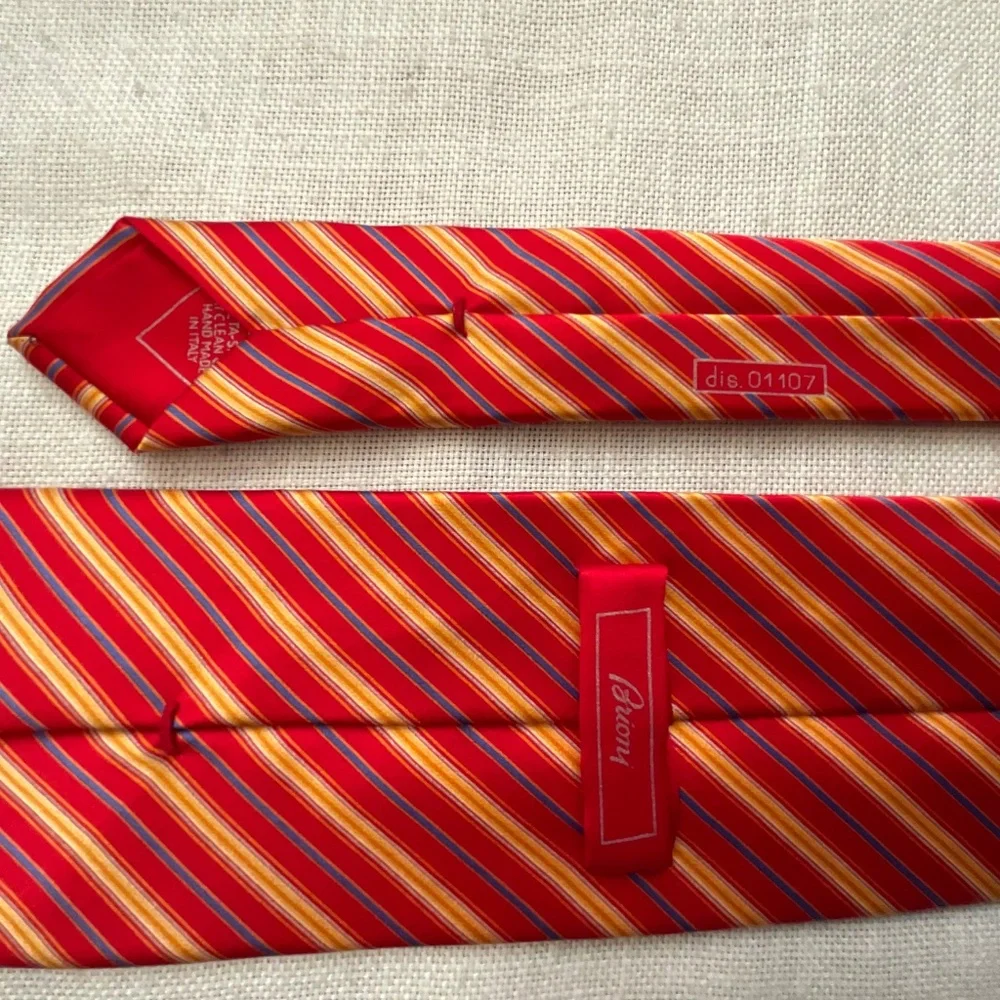 Brioni luxurious silk