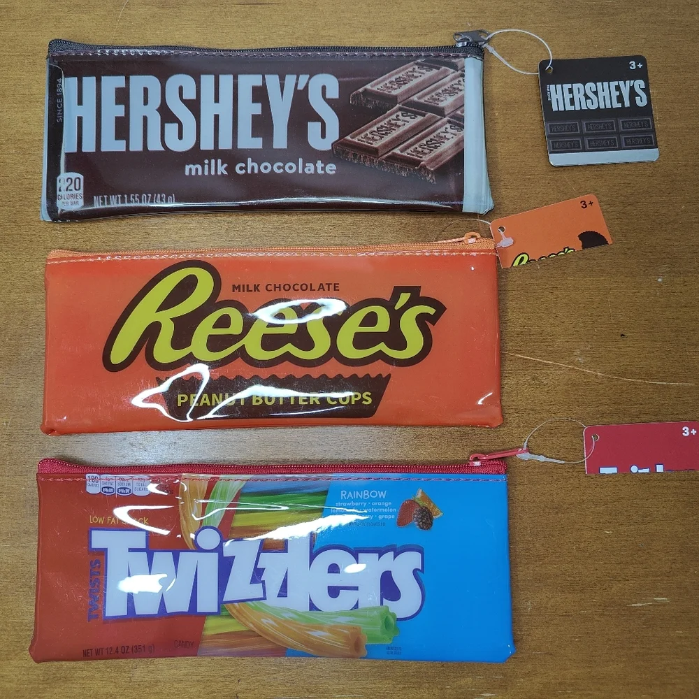 3 NEW Hershey's, Reese's & Twizzlers Vinyl Zipper Bags, 8 X 3.5