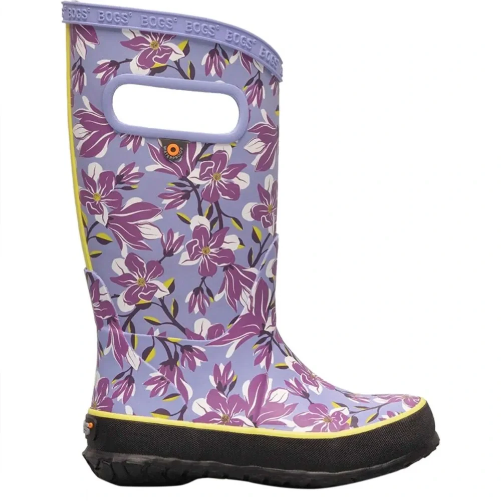 BOGS rain boots in Periwinkle Magnolia Print - girls size 3