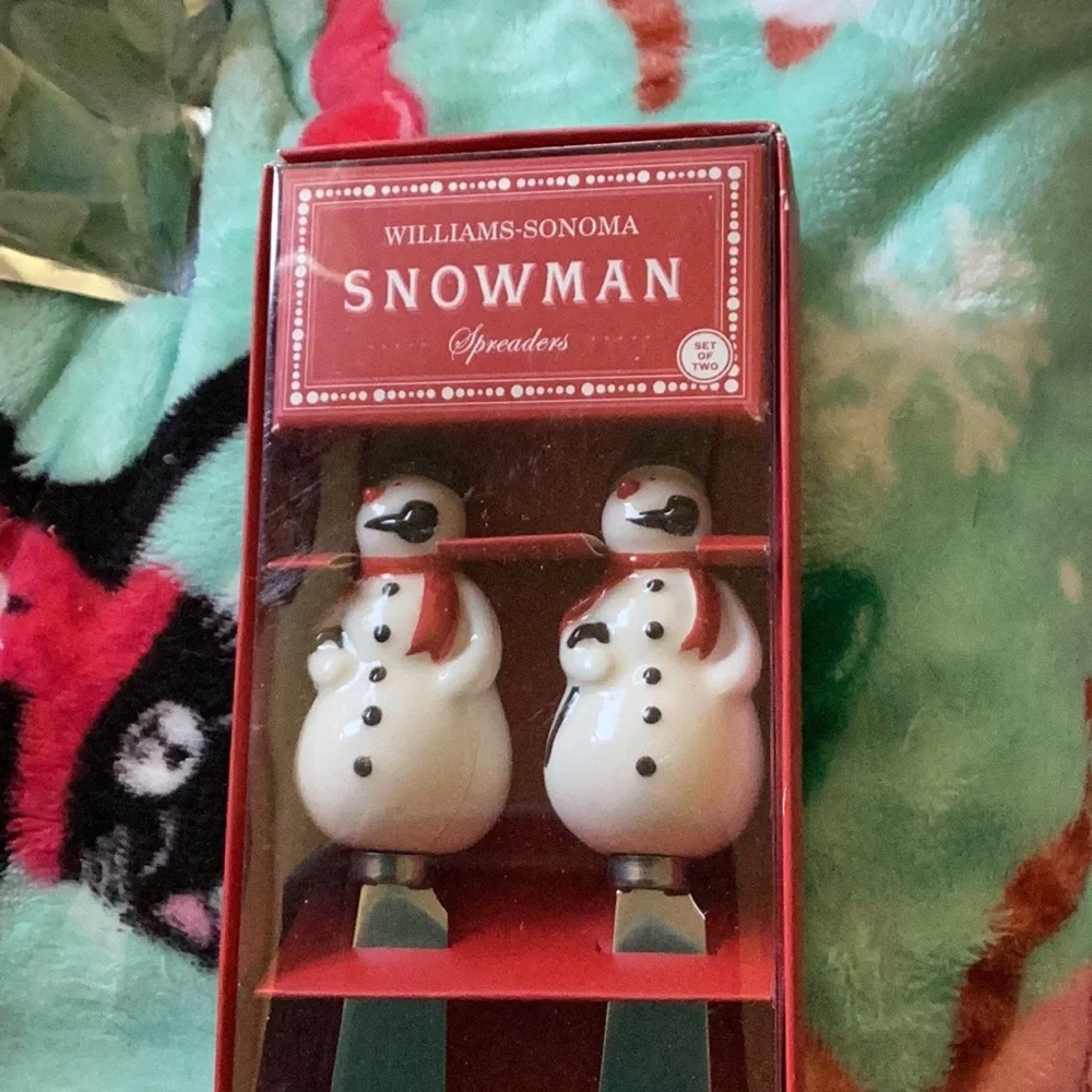Williams Sonoma Holiday Snowman Knives Spreader