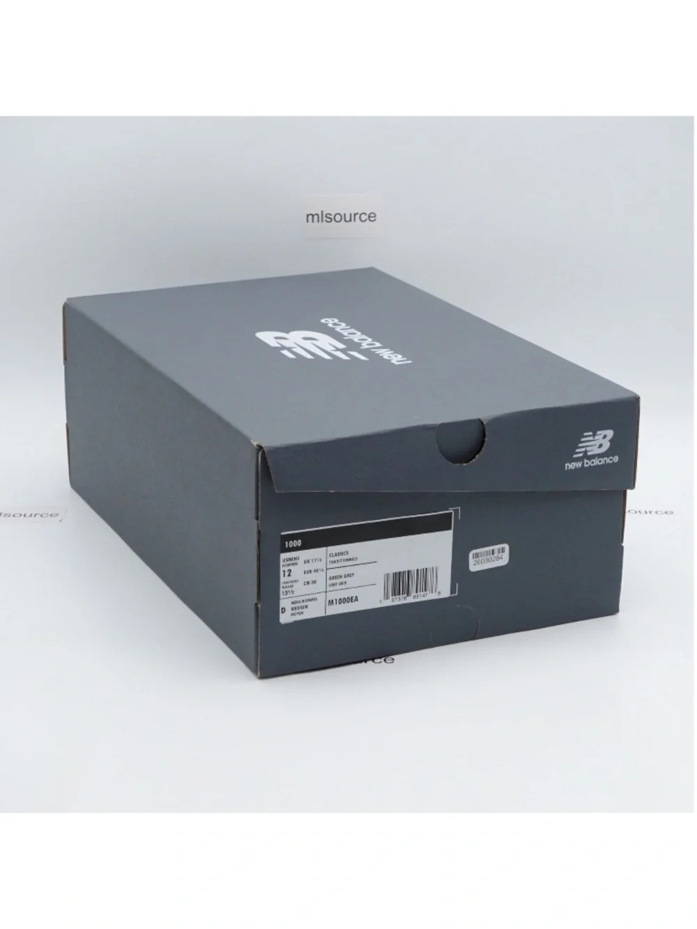 New Balance men new