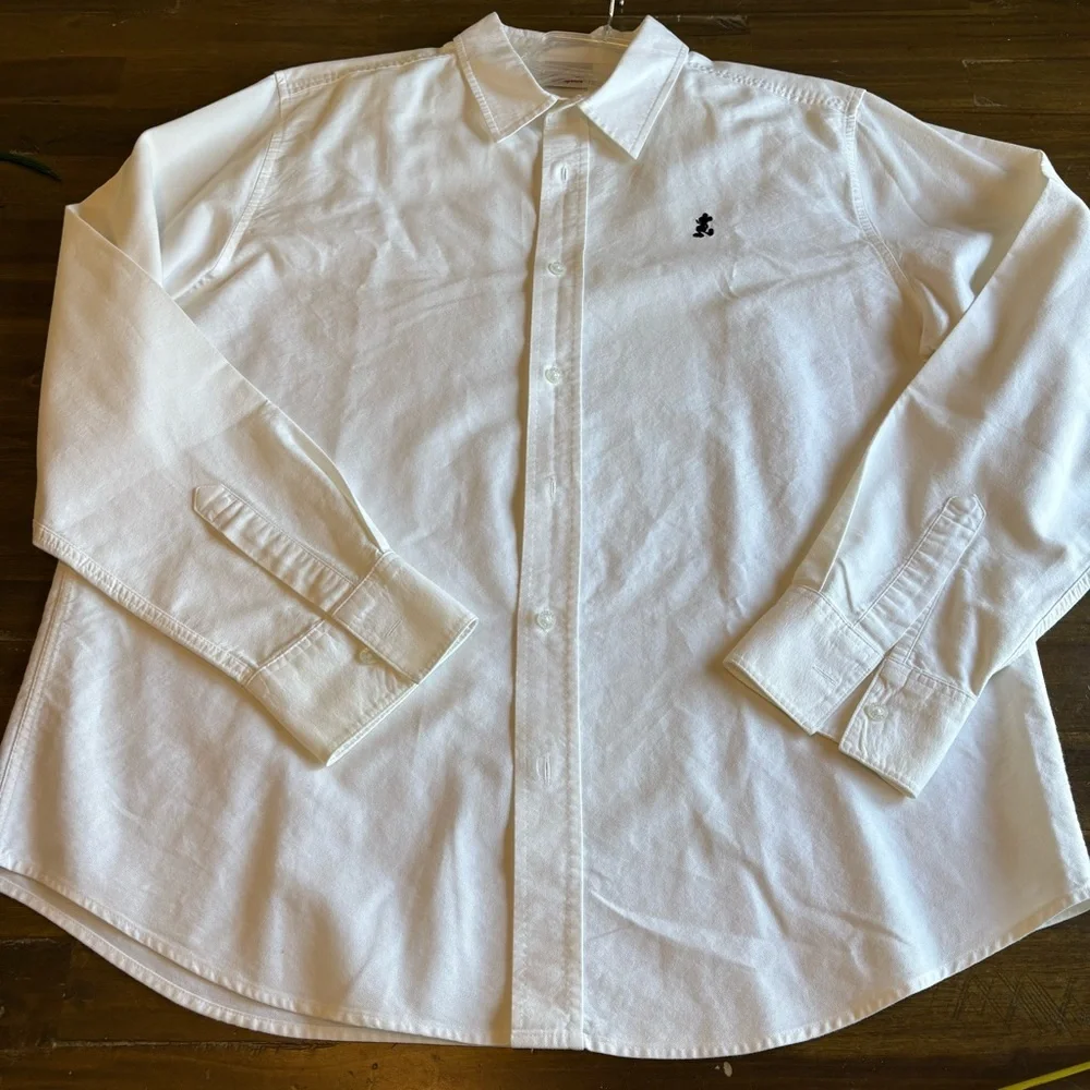 Disney white button
