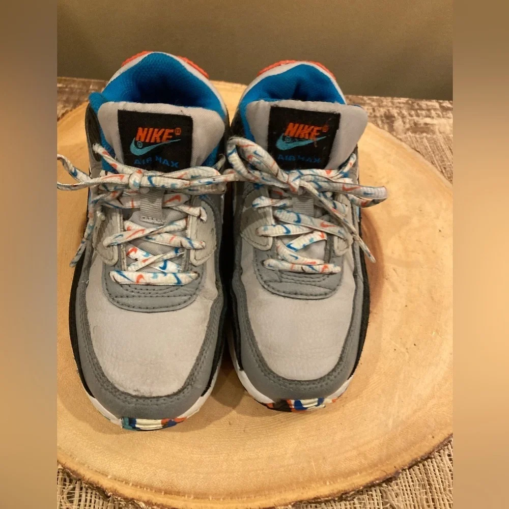 Nike this pair