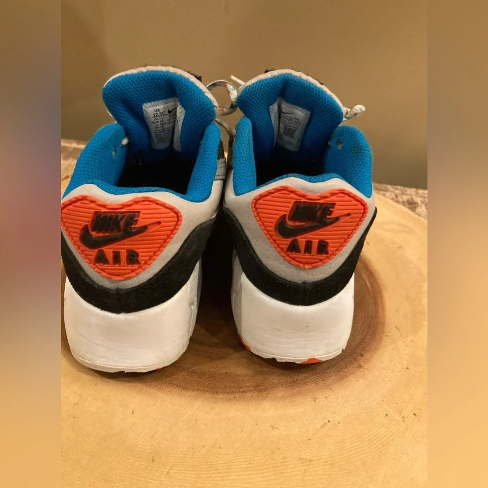Nike this pair