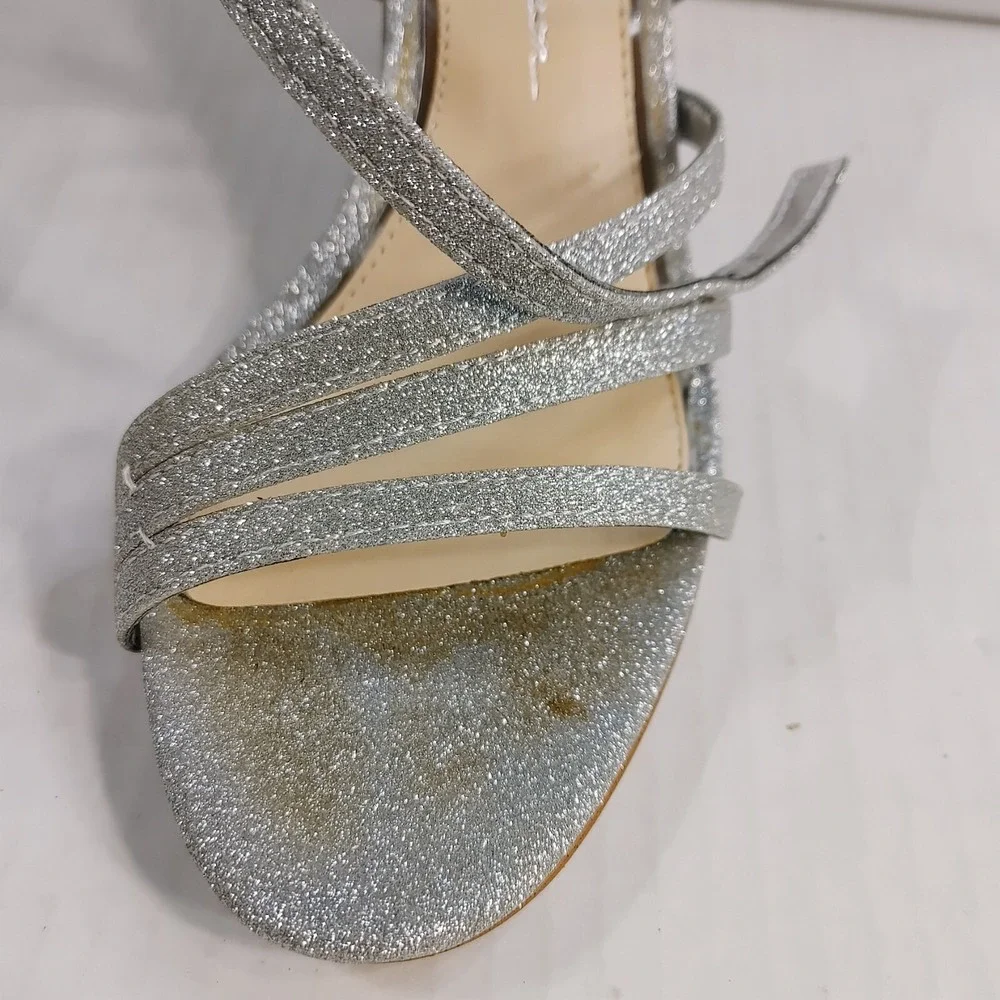 Jessica Simpson flash casual perfect