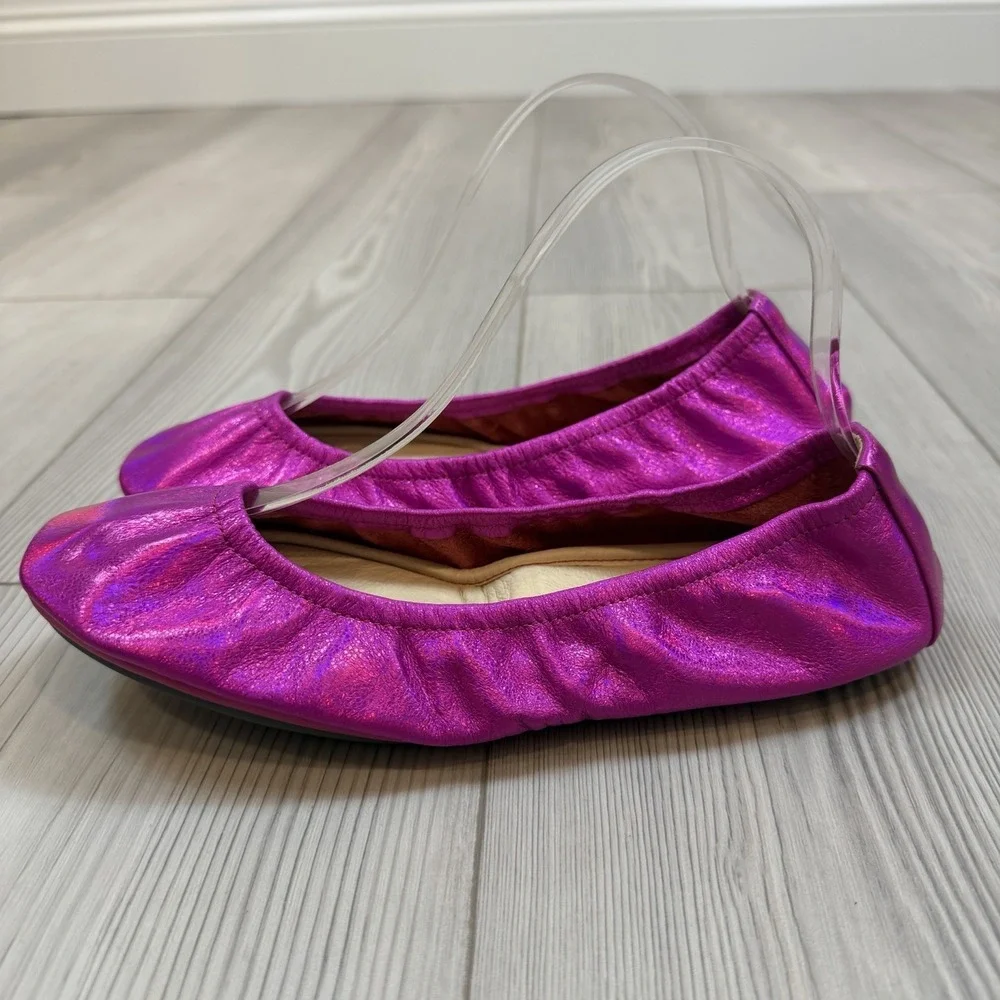 NEW The Storehouse Flats Women 8 Foldable Leather Ballet Shoes Fuschia Pink Foil