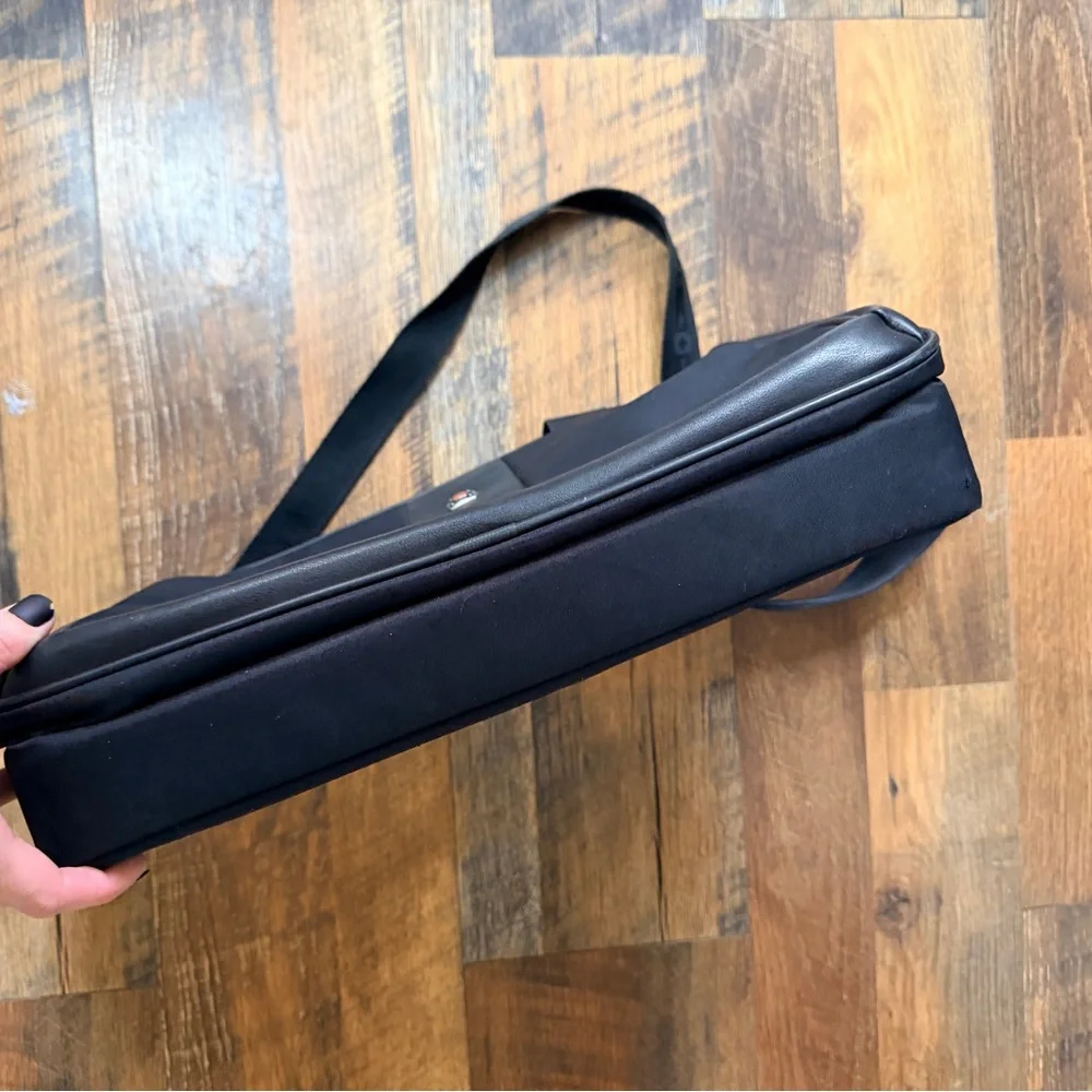 Wenger stylish black