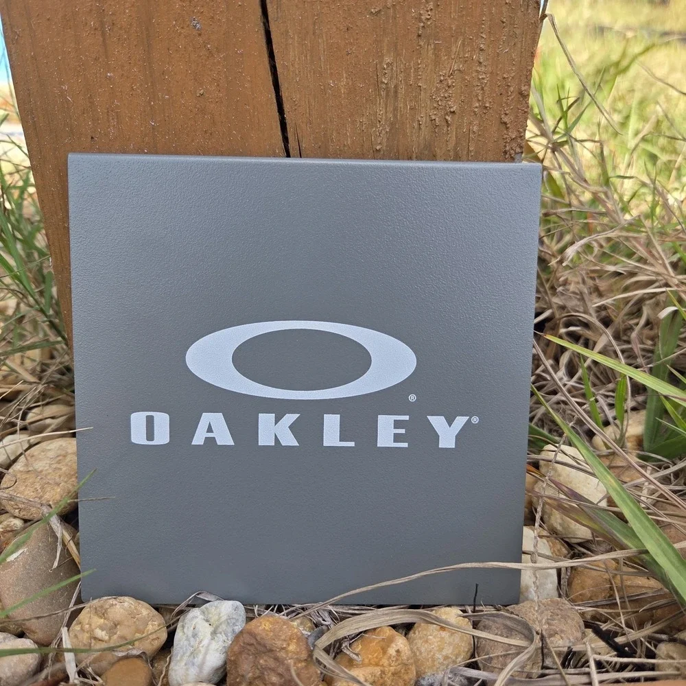 Oakley new store