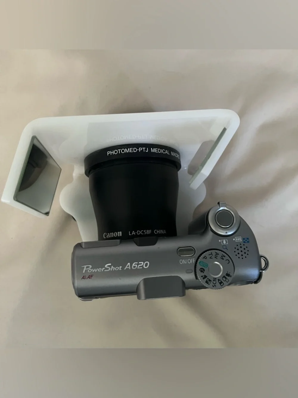 Canon includes camera
