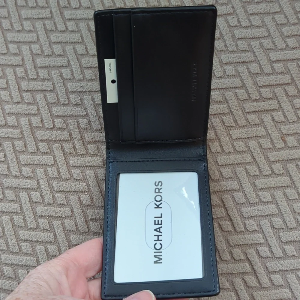 Michael Kors Cooper Signature Logo Wallet NWT