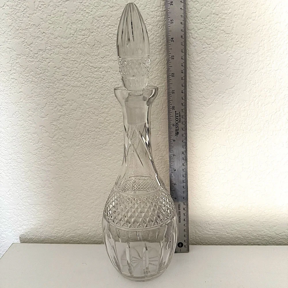 VTG Crystal Decanter/Acorn Shaped Stopper 16” High