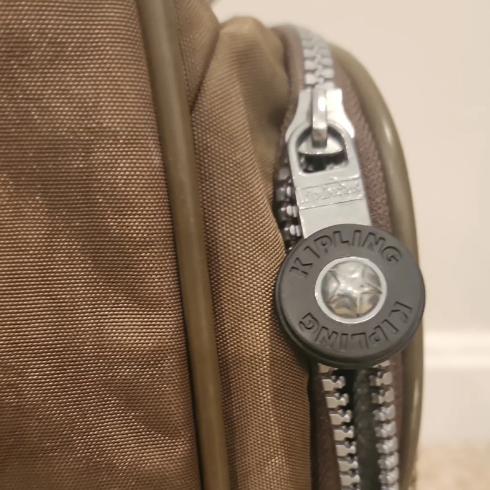 Kipling total ideal