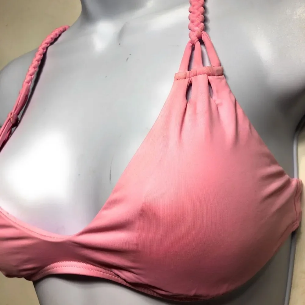 Frankie’s Bikinis Pink Bikini Top‎