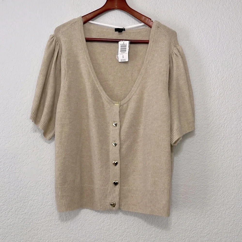 torrid taupe