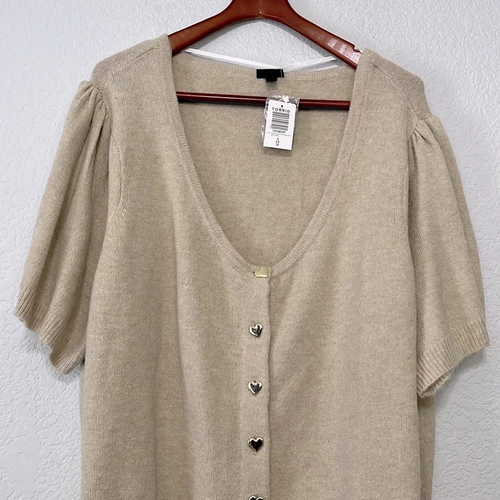 torrid taupe