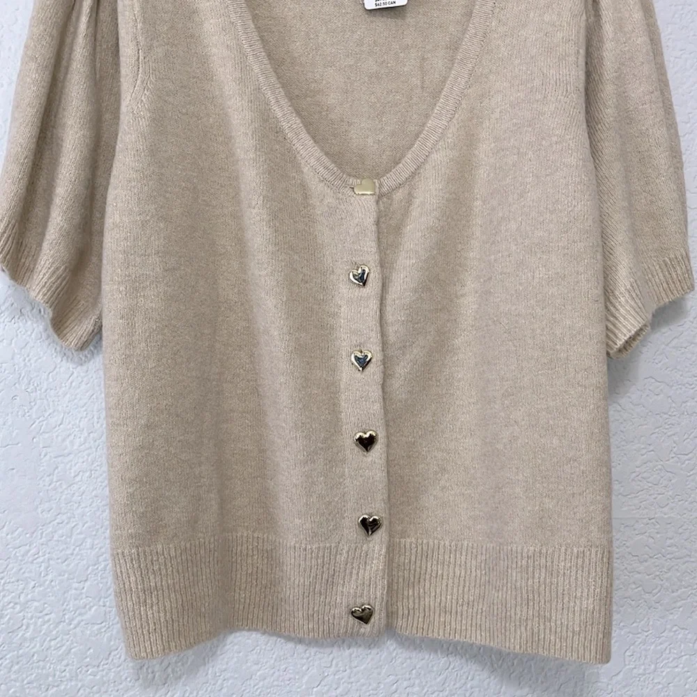 torrid taupe
