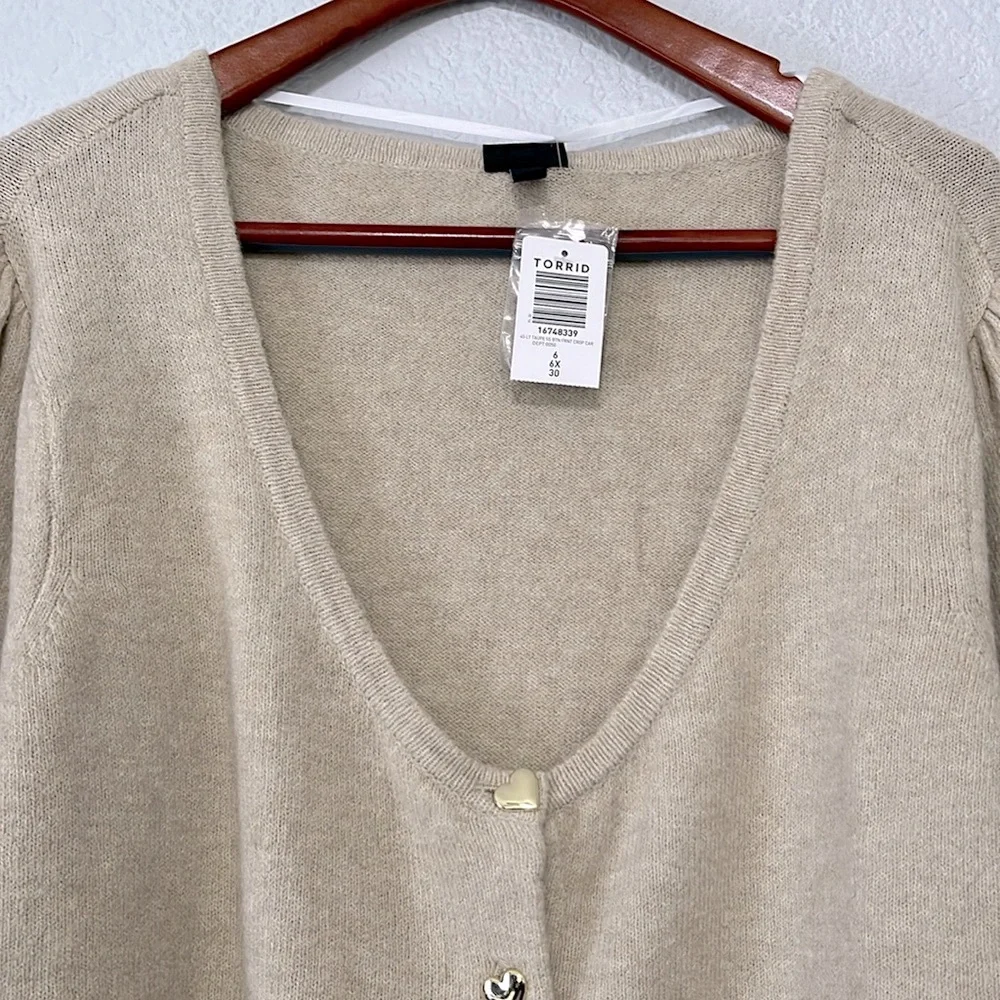 torrid taupe