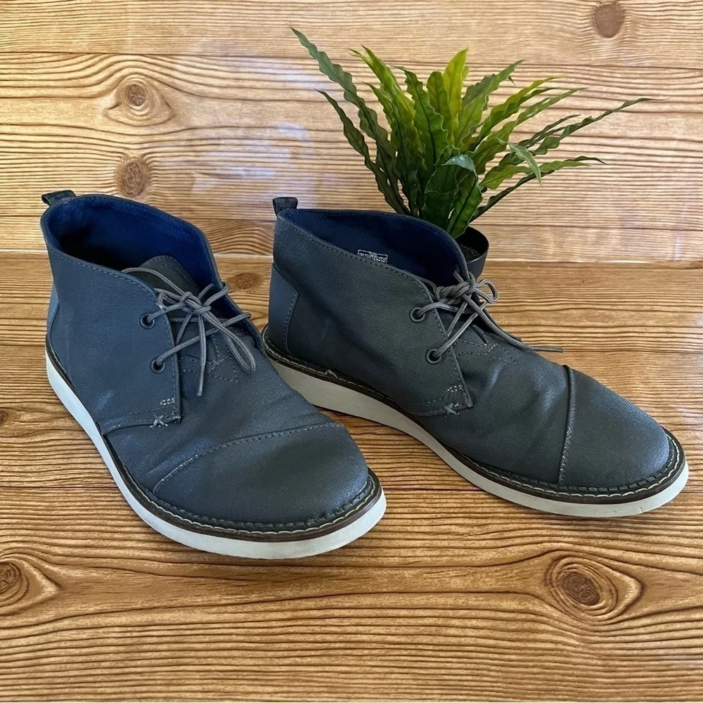 Toms fabric gray