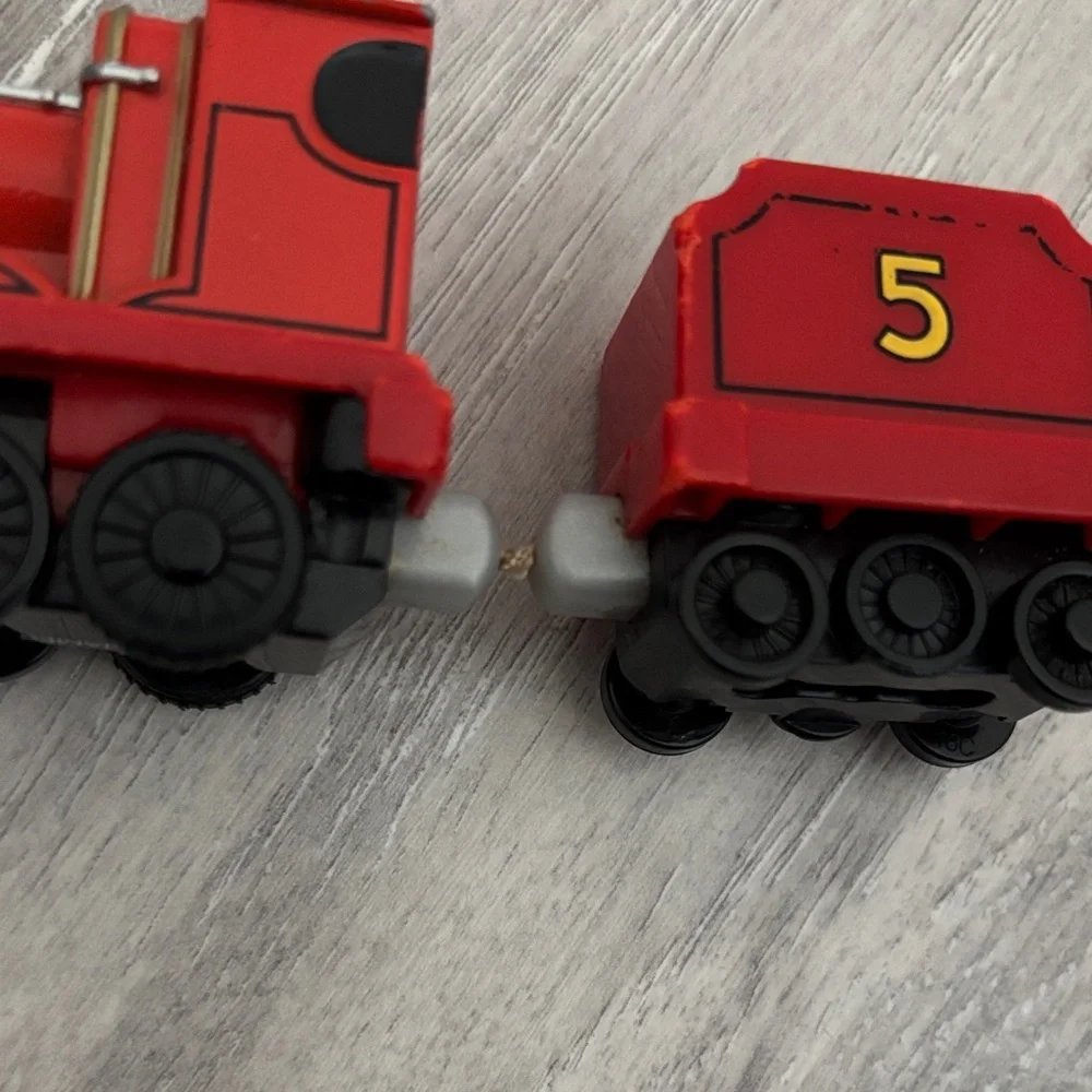 Thomas & Friends pull zoom