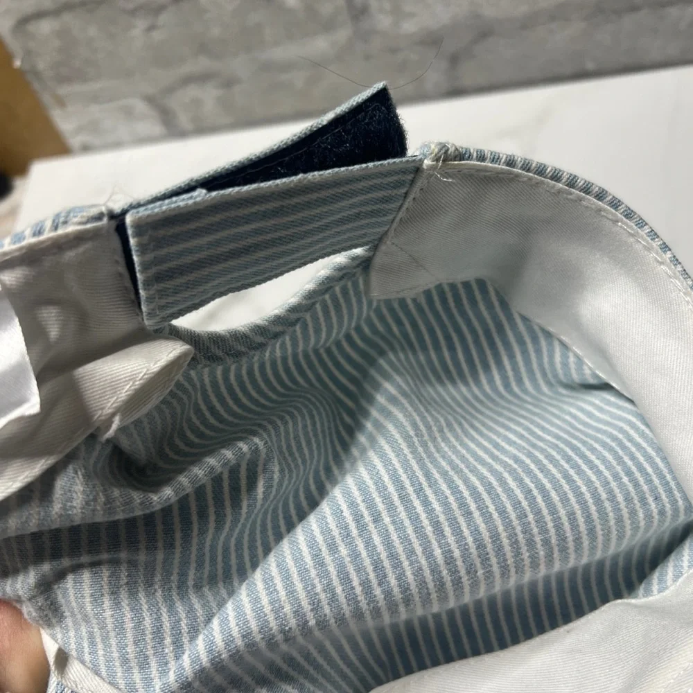 N/A stylish blue