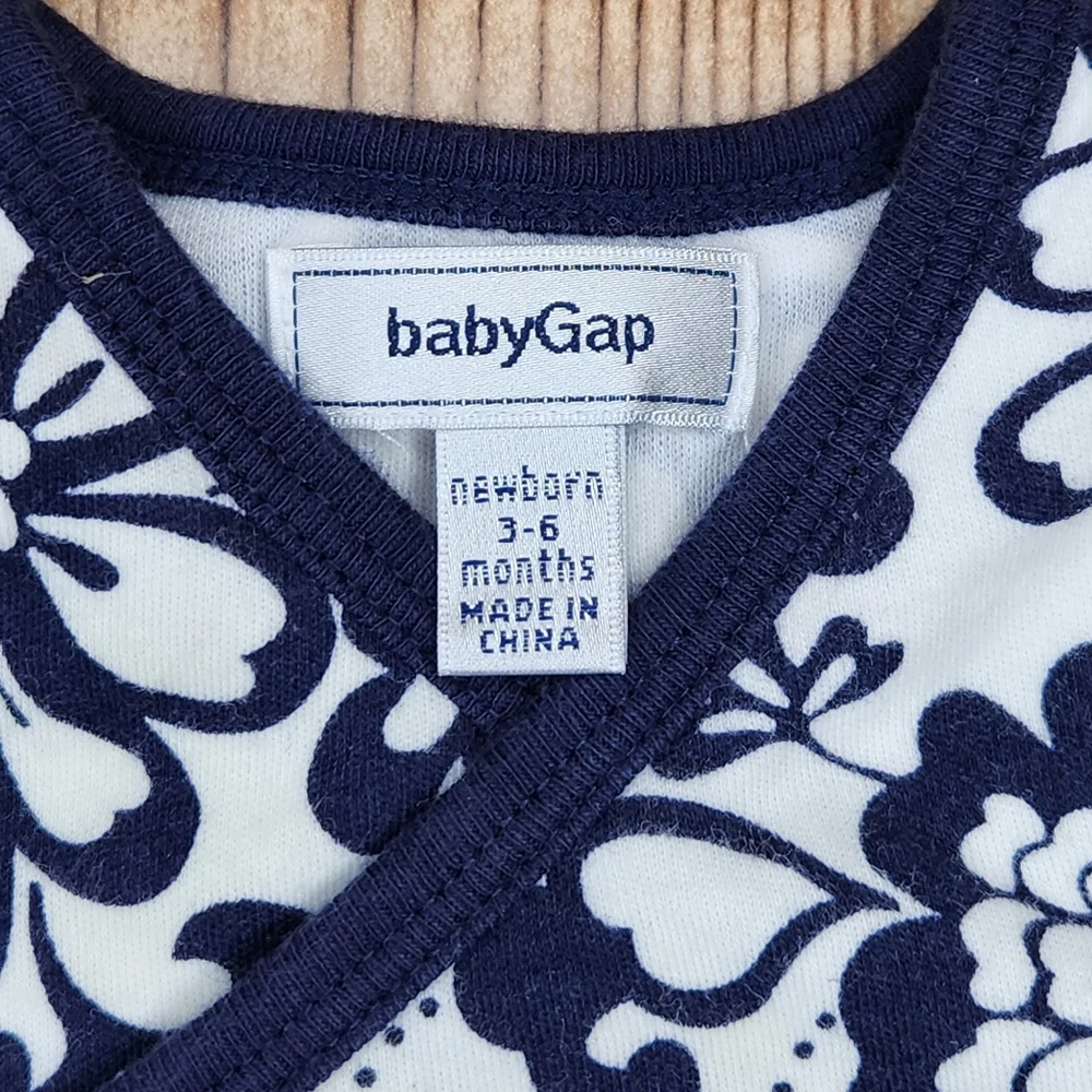 GAP baby blue