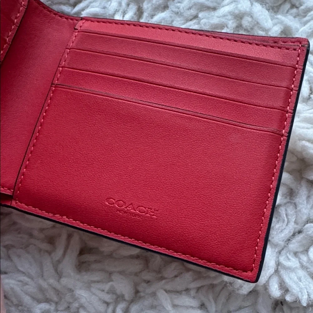 Coach this wallet