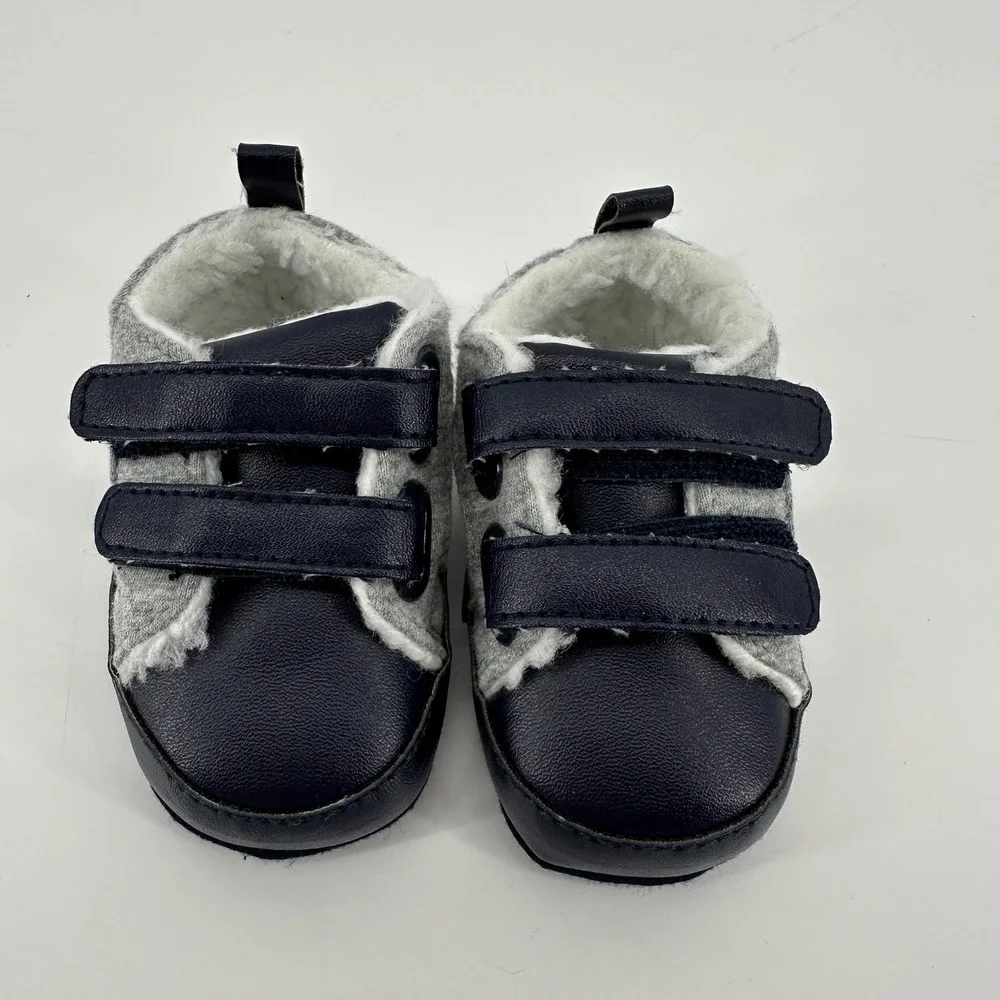 Gymboree Baby Boy Sherpa-Lined Sneakers Navy Gray Size 2 Hook & Loop Crib Shoes