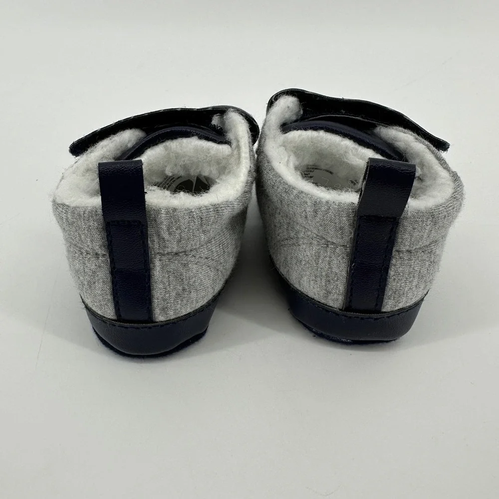 Gymboree Baby Boy Sherpa-Lined Sneakers Navy Gray Size 2 Hook & Loop Crib Shoes