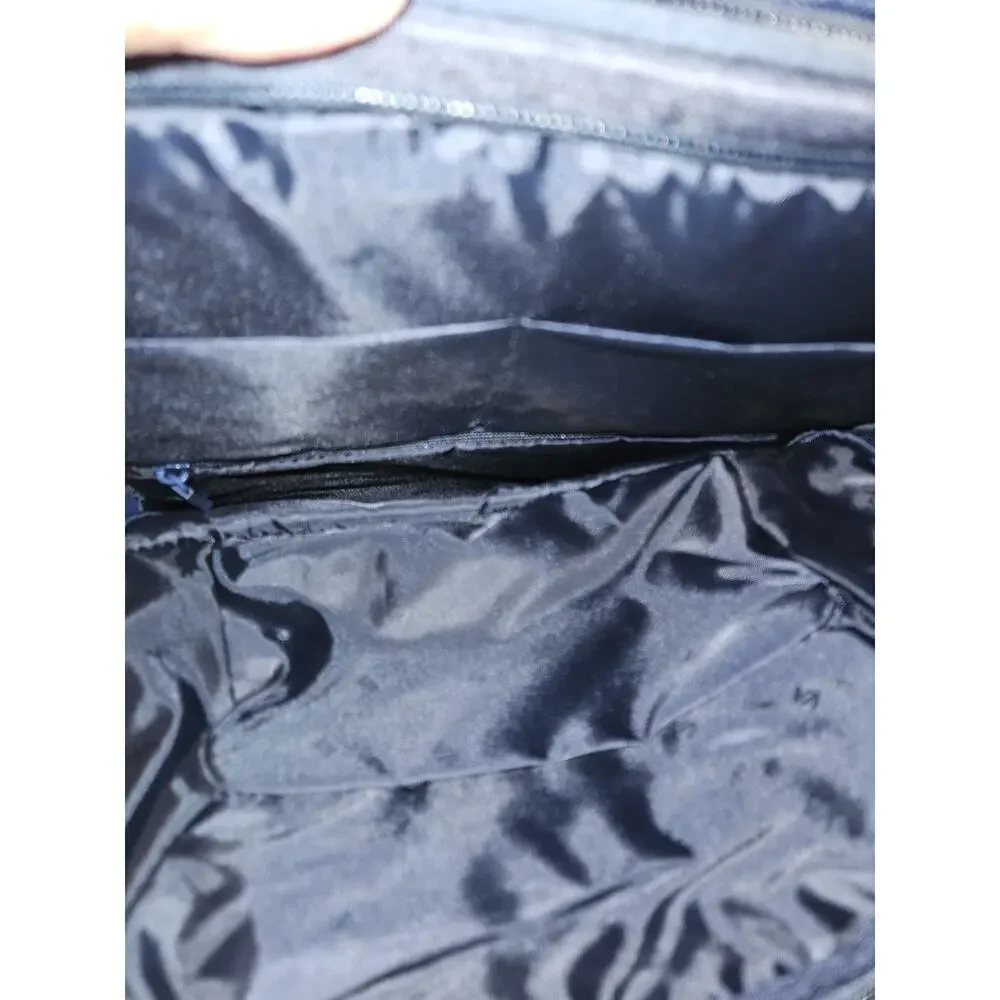 NWT! RIVACASE Suzuka 7760 Backpack With 15.6