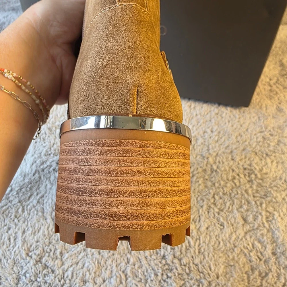 Vince Camuto elevated casual