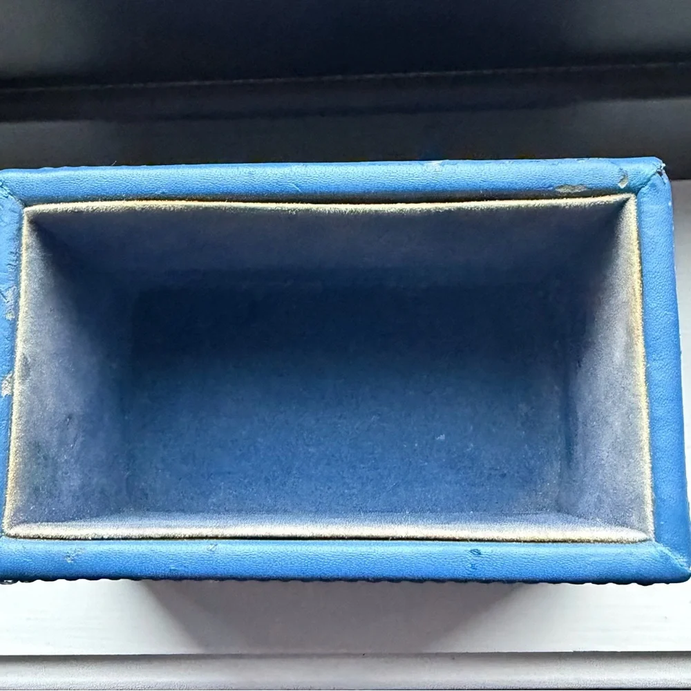 N/A classic blue