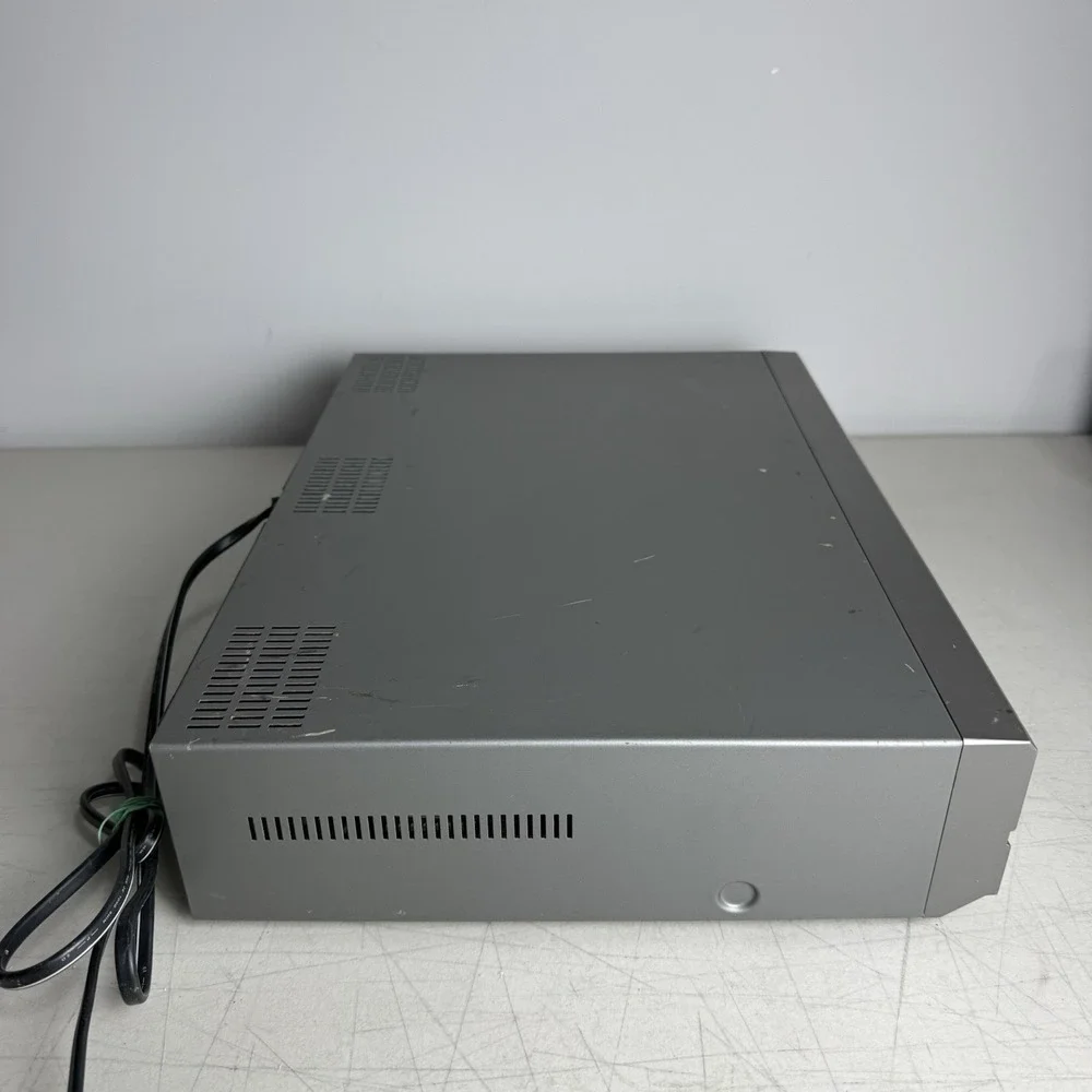 Samsung dvd v2000