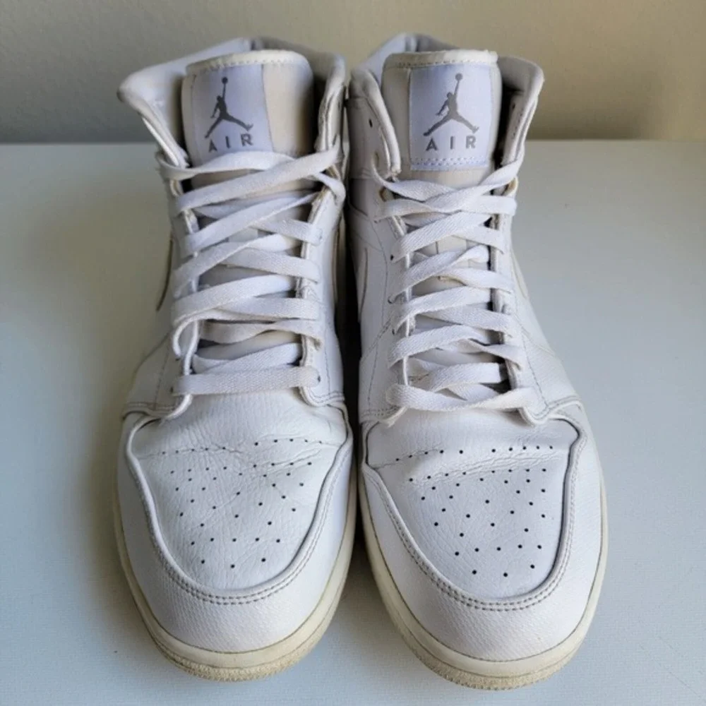 Nike pre owned