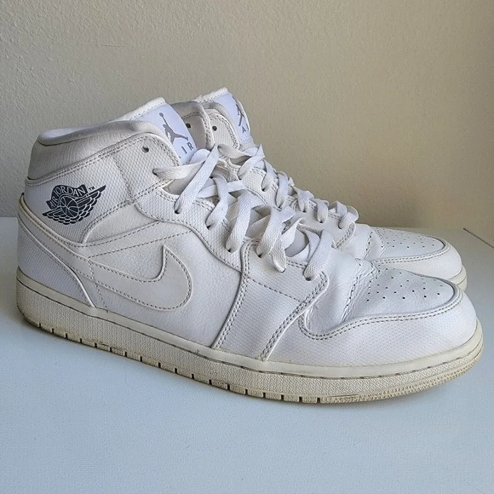 Nike pre owned