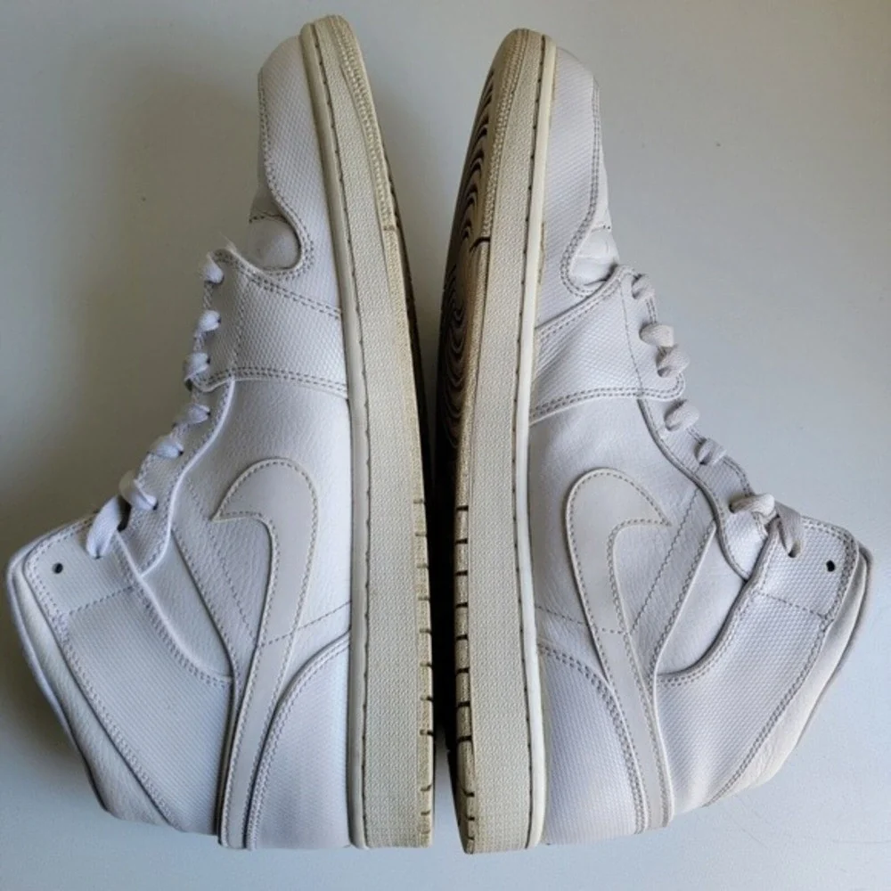 Nike pre owned