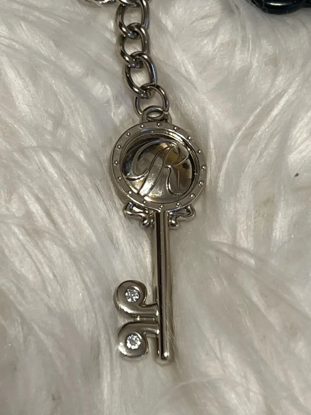 Relic stylish silver