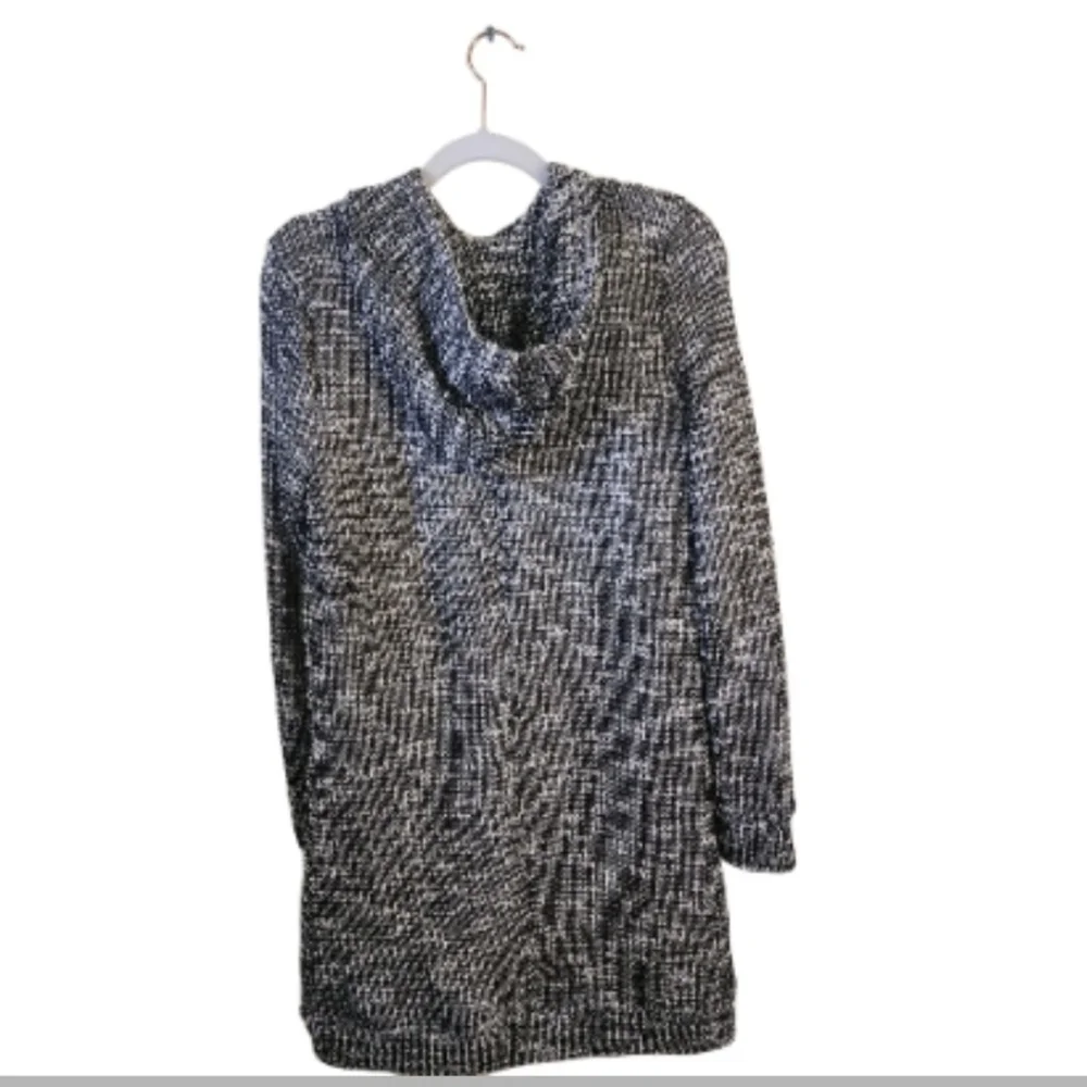 Fabletics yukon hooded