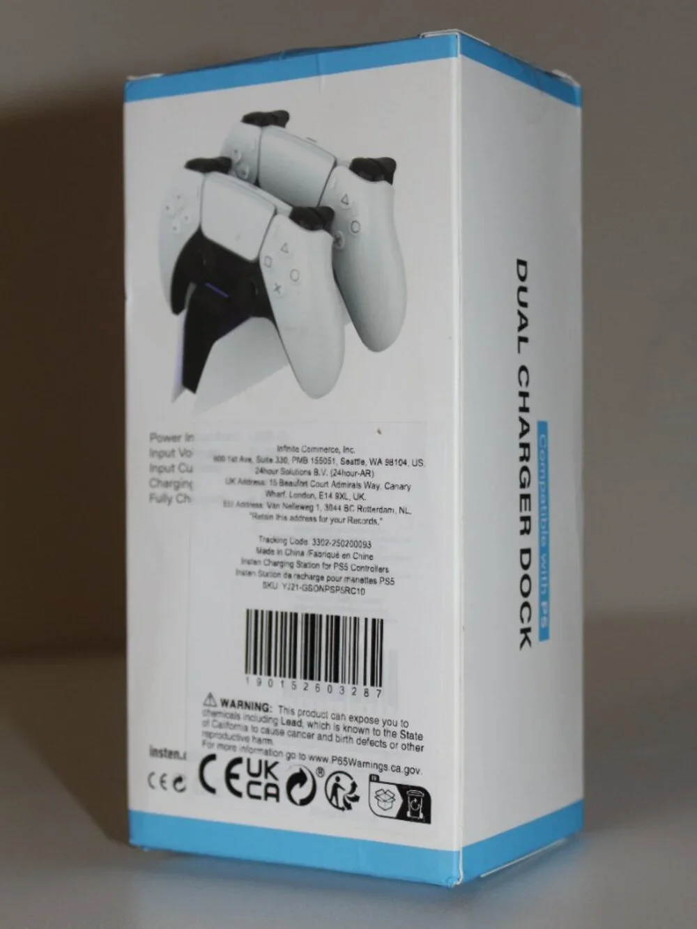 Playstation 5 PS5 Dual Charging Dock Station Insten Brand New White Blue Lights