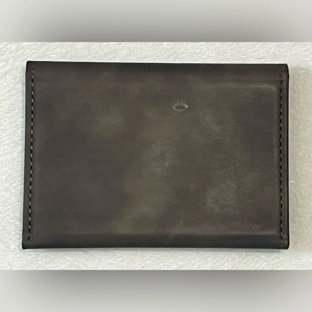 DG.MING sleek leather